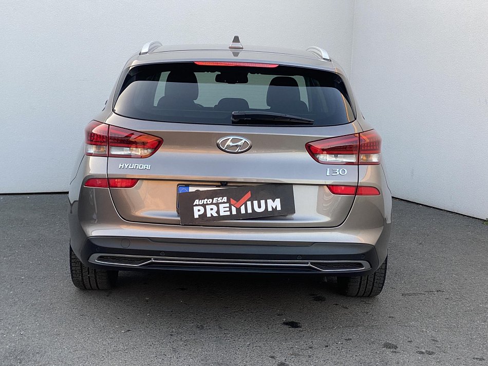 Hyundai I30 1.5 T-GDi Smart 48V