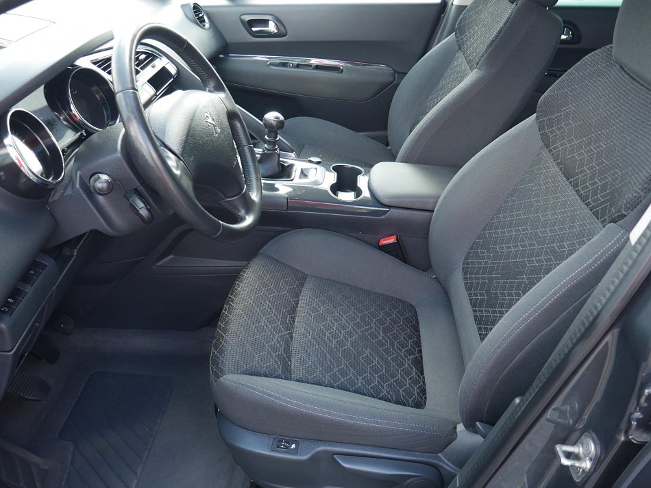 Peugeot 3008 1.6HDI 