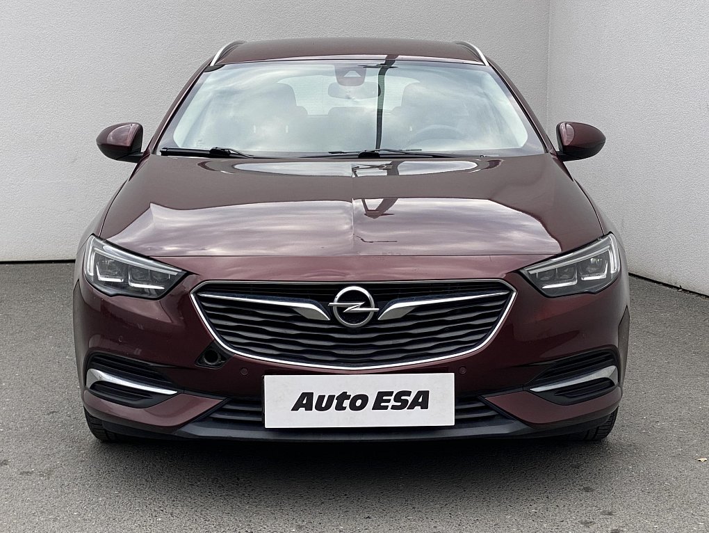 Opel Insignia 1.6 CDTi 