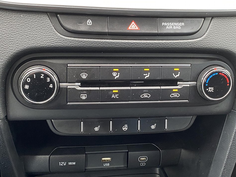Kia Ceed 1.5T-GDi 