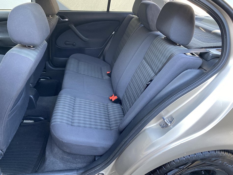 Škoda Octavia 1.4i 