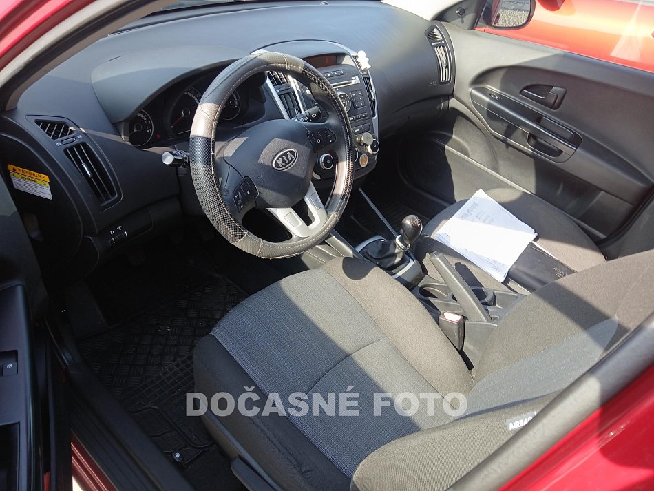 Kia Ceed 1.4i 