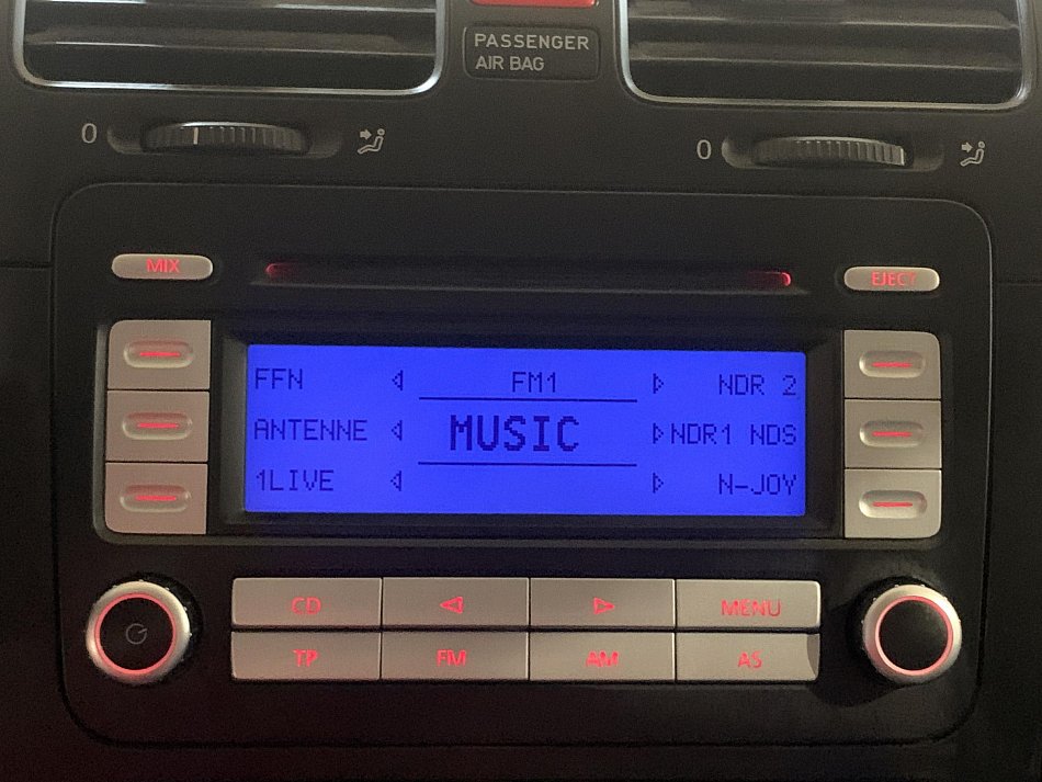 Volkswagen Golf 1.6 MPi Tour