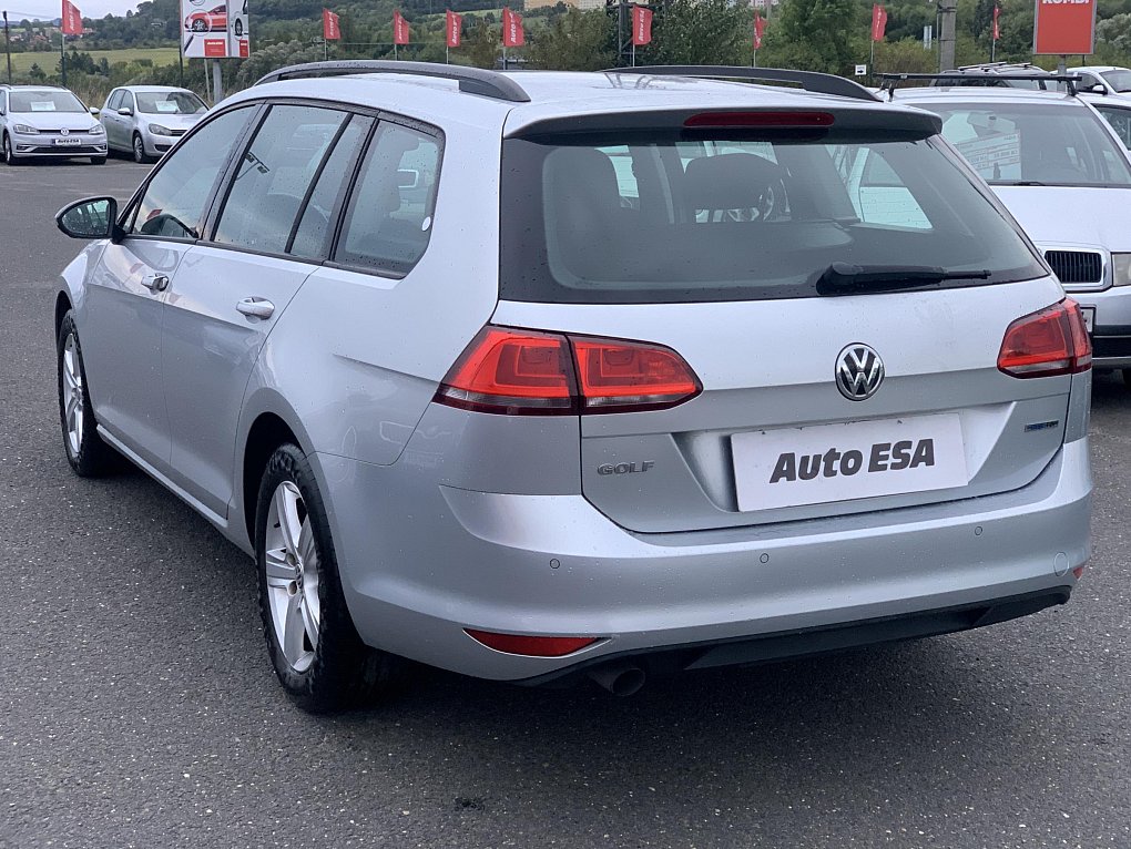 Volkswagen Golf 1.6 TDi 