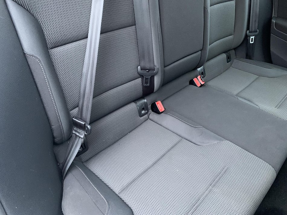 Volkswagen Golf 1.6 TDi 