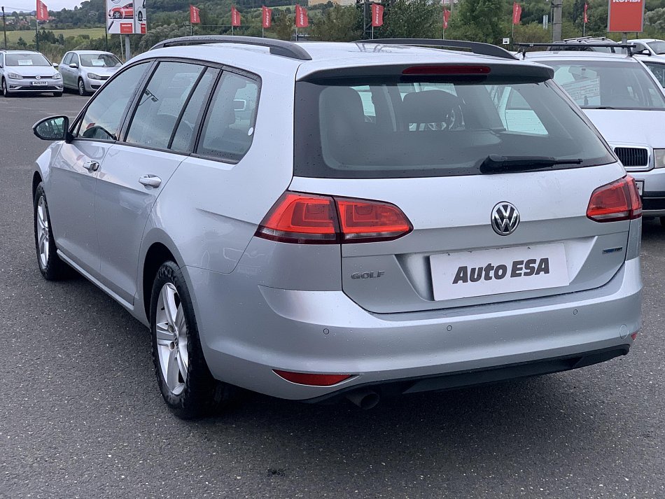 Volkswagen Golf 1.6 TDi 
