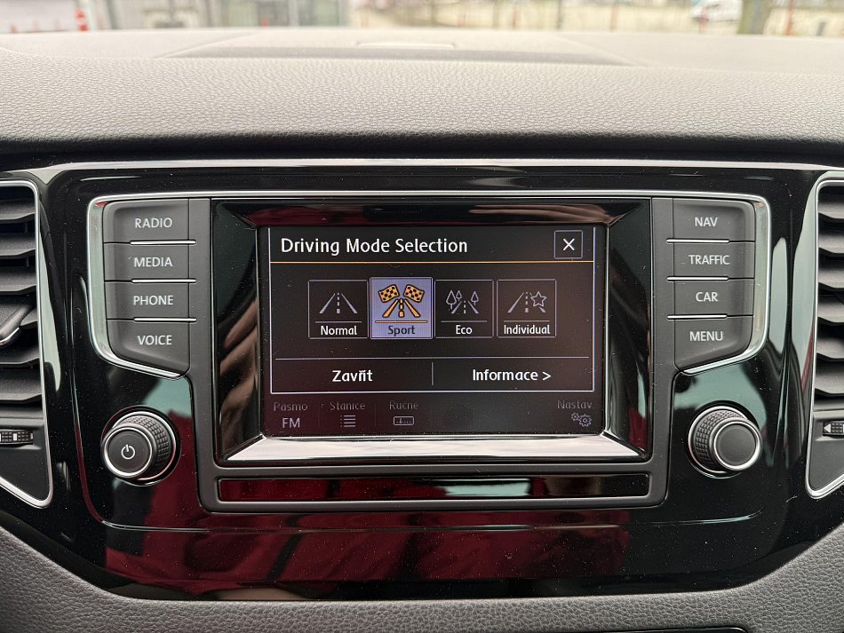 Volkswagen Sportsvan 1.4TSi 