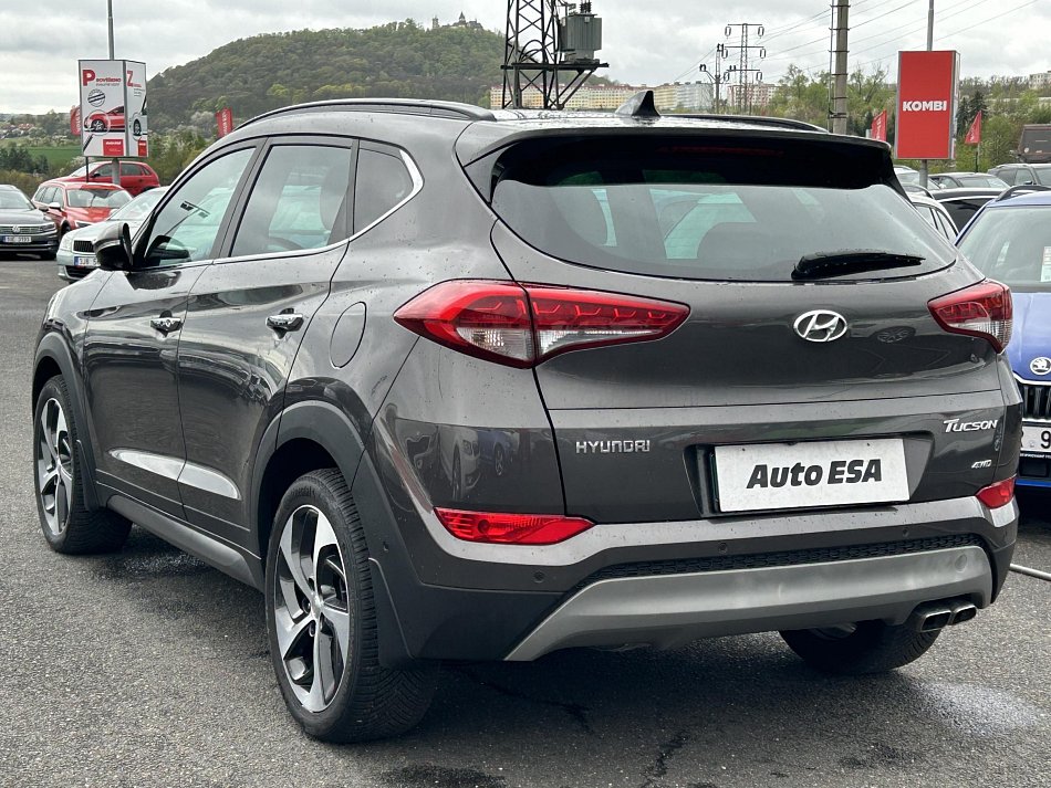 Hyundai Tucson 2.0CRDi 