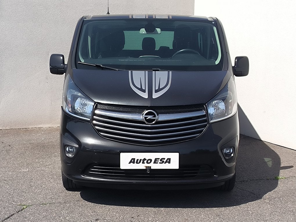 Opel Vivaro 1.6CDTi Sport L2H1 8míst