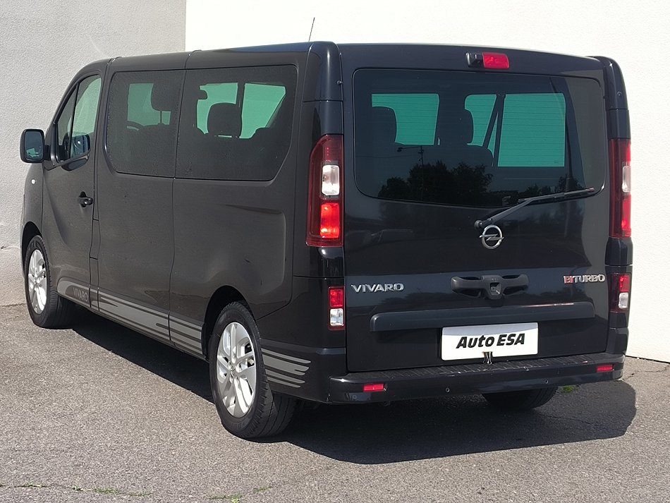 Opel Vivaro 1.6CDTi Sport L2H1 8míst