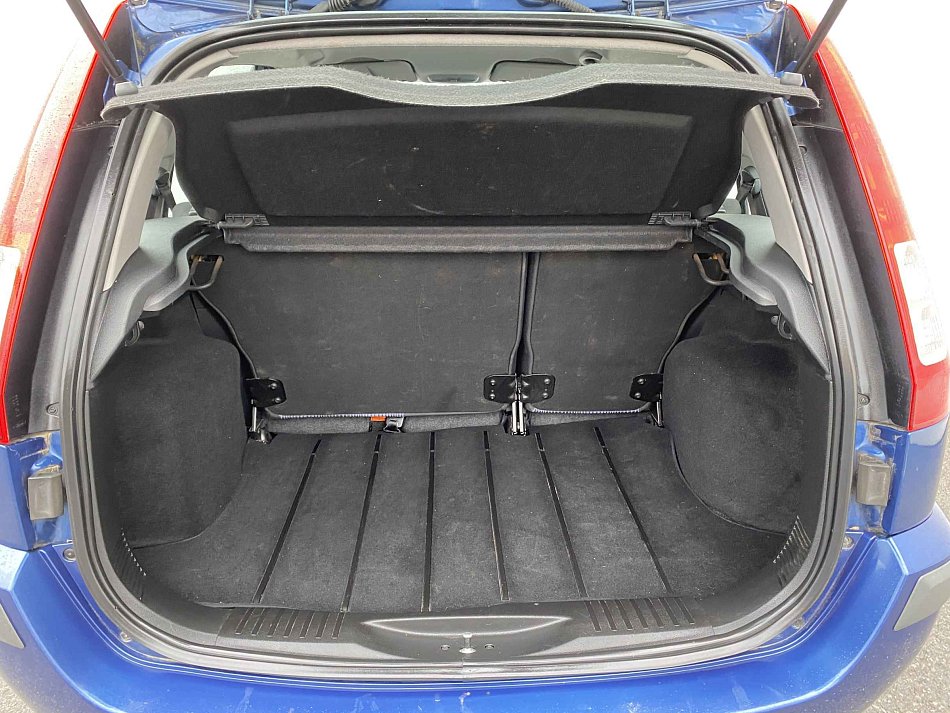 Ford Fusion 1.4i 