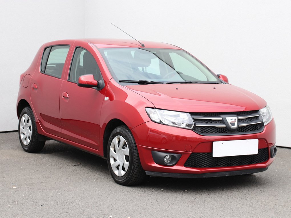 Dacia Sandero 1.6i 
