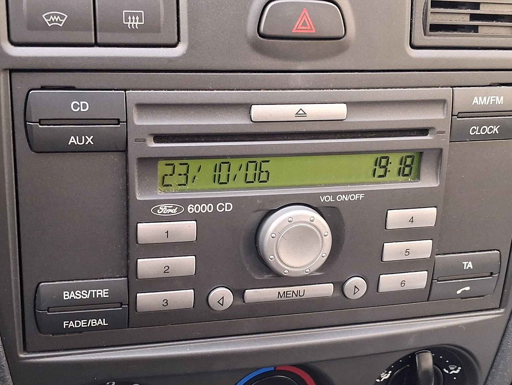 Ford Fusion 1.4i 