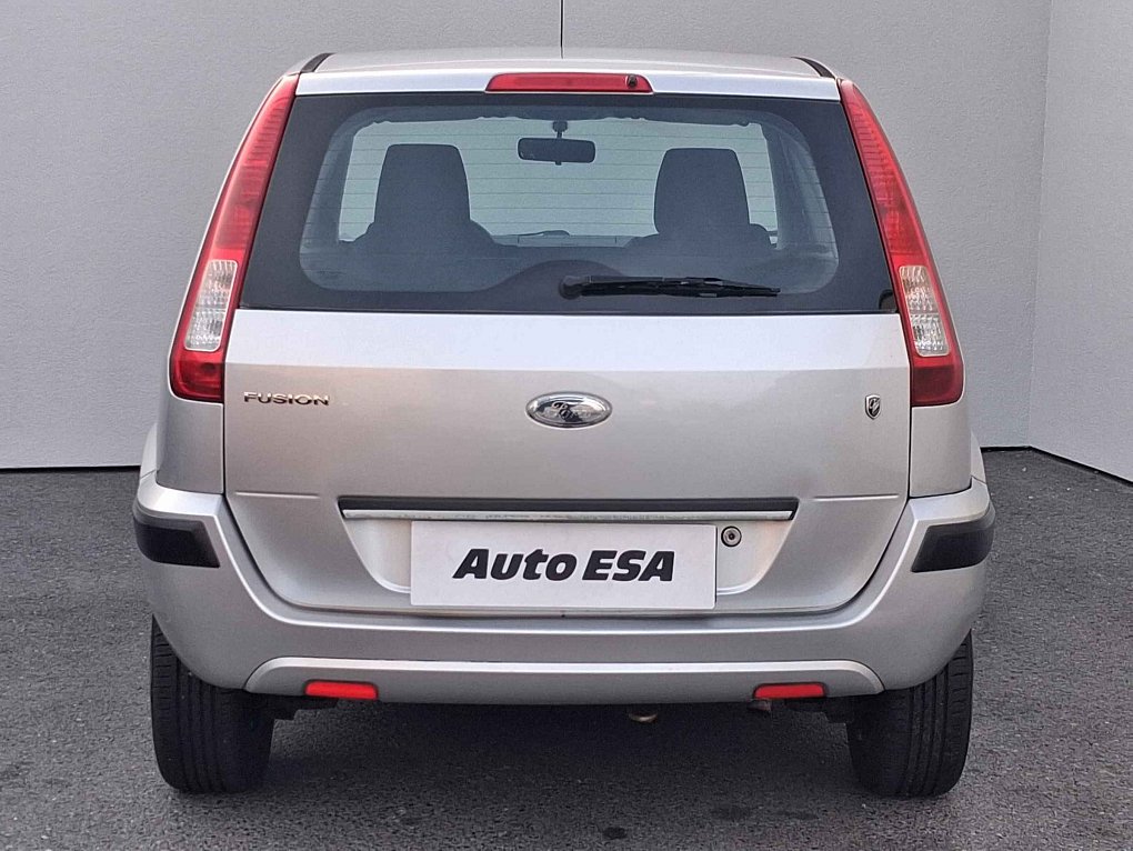 Ford Fusion 1.4i 