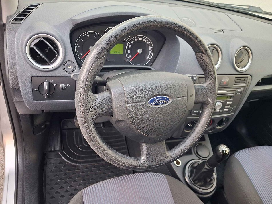 Ford Fusion 1.4i 