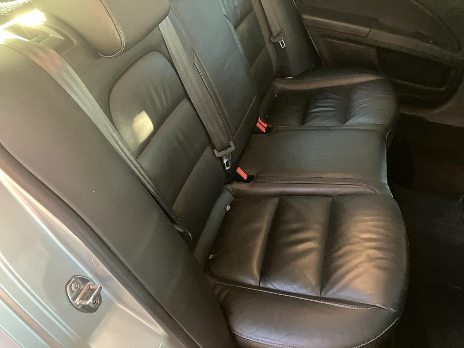 Škoda Superb II 2.0 TDi 