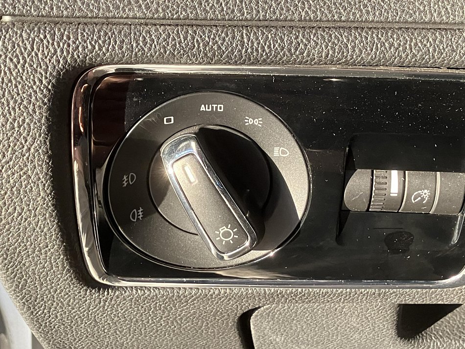 Škoda Superb II 2.0 TDi 