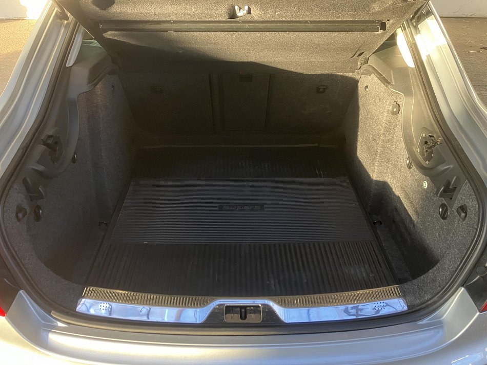 Škoda Superb II 2.0 TDi 