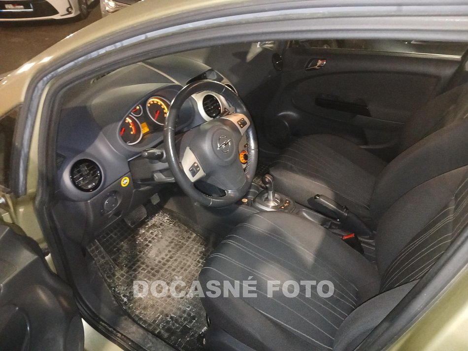 Opel Corsa 1.2 