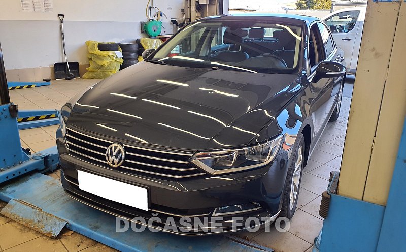 Volkswagen Passat 2.0 TDi 