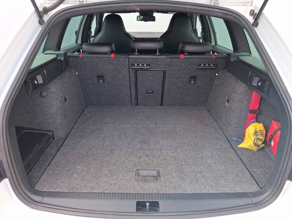 Škoda Octavia III 2.0 TSi RS