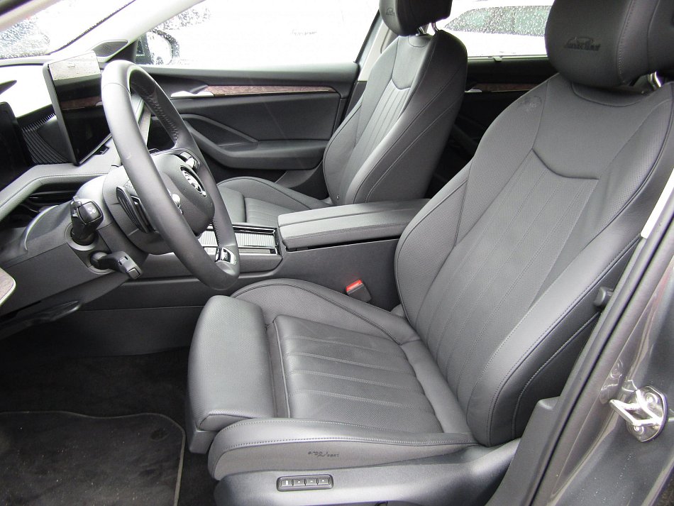 Škoda Superb IV 2.0 TDi L&K