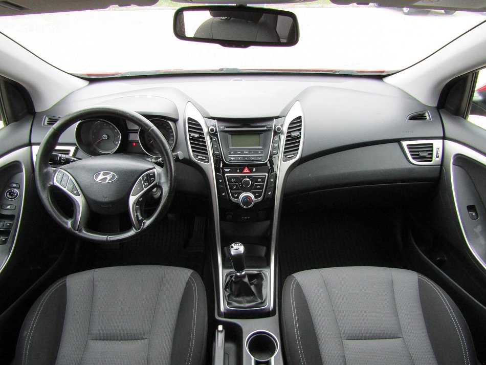 Hyundai I30 1.6i 