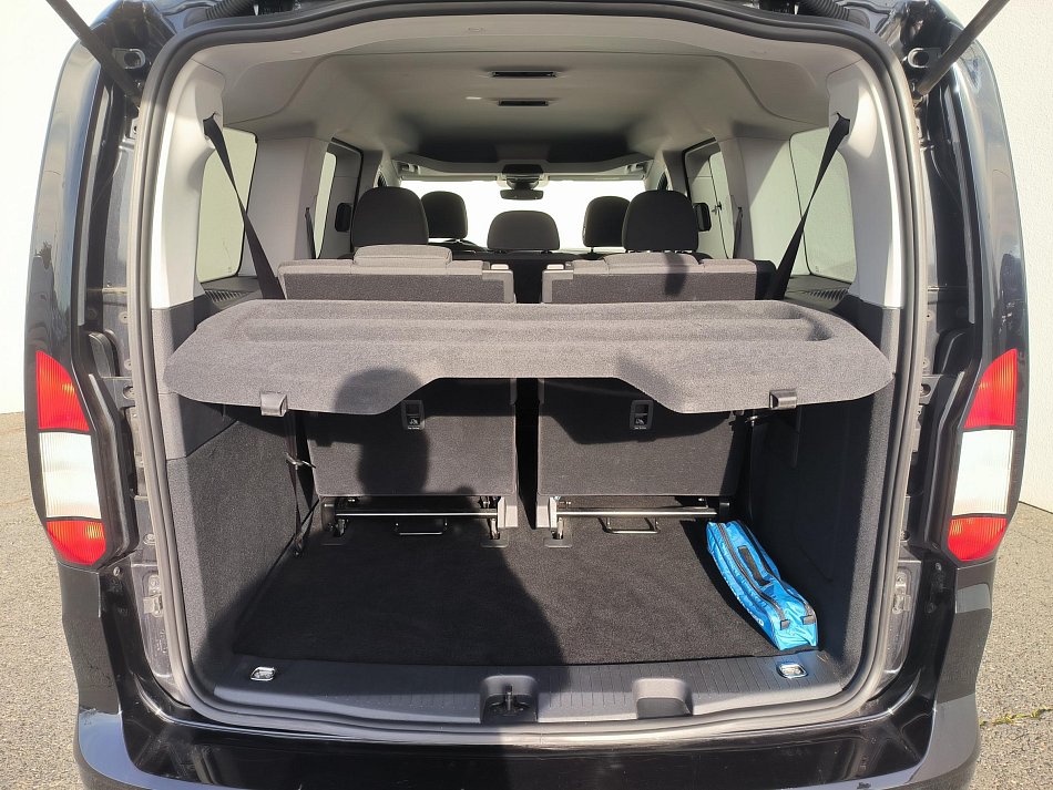 Ford Tourneo Connect 2.0TDCi  MAXi 7míst