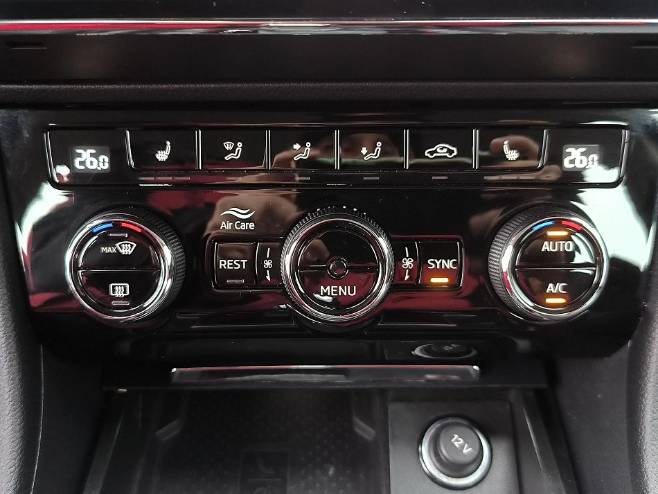 Škoda Superb III 2.0 TDi Style