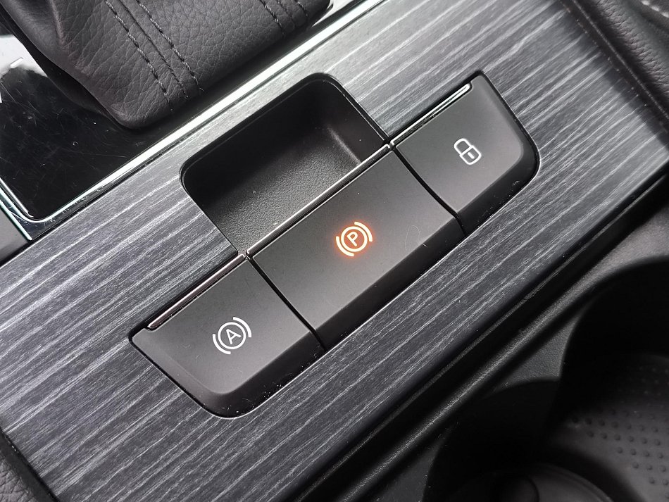 Škoda Superb III 2.0 TDi Style