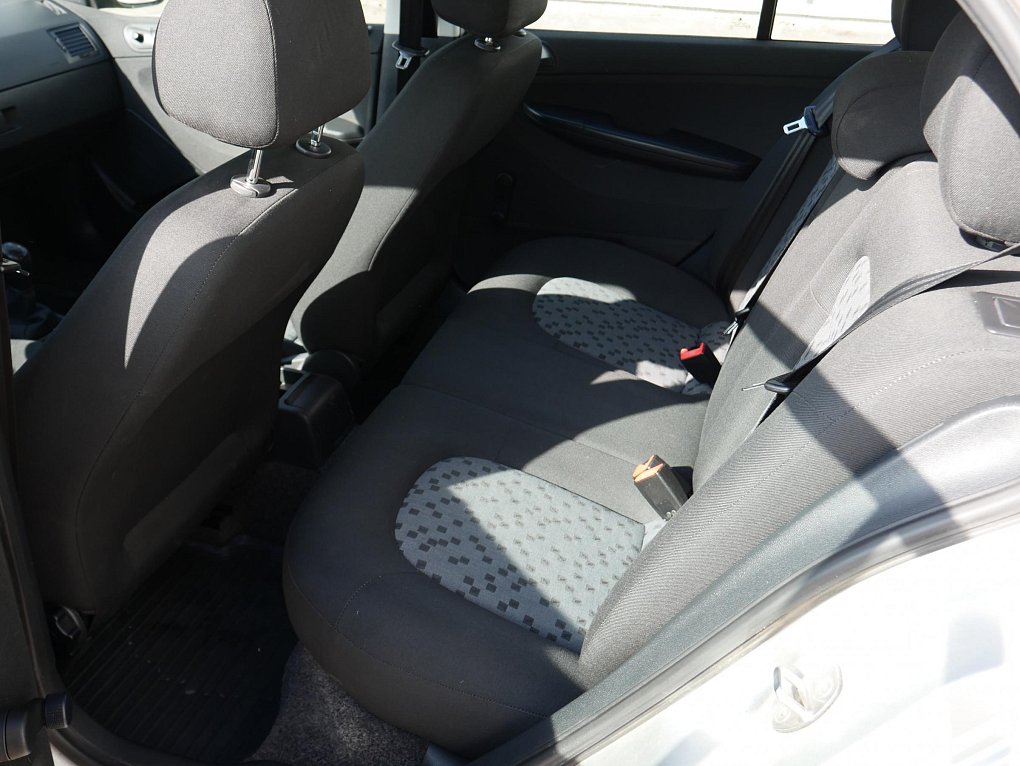 Škoda Fabia I 1.2 12V 