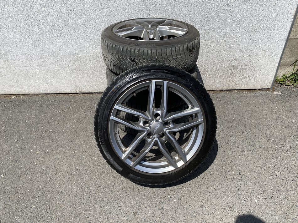 Škoda Octavia III 2.0 TSi RS Challange