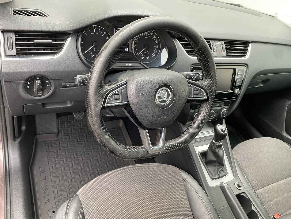 Škoda Octavia III 1.6 TDi Ambiente