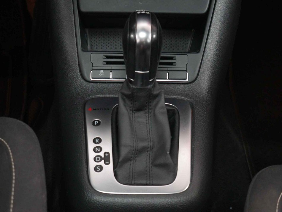 Volkswagen Tiguan 2.0 TDi  4x4