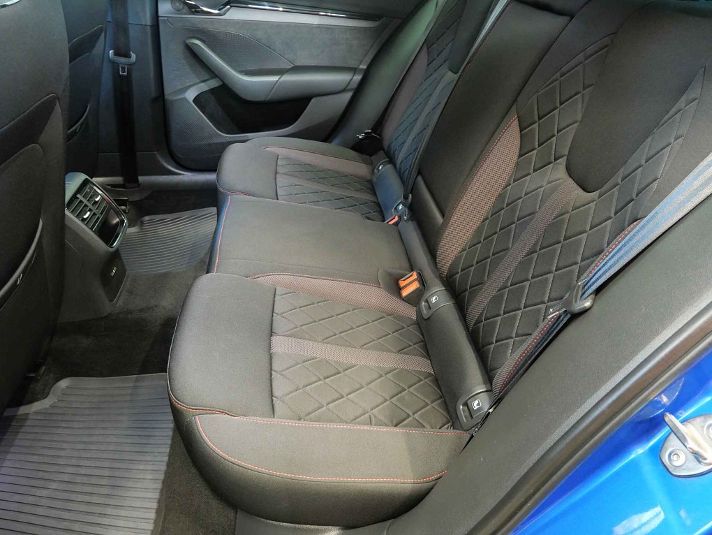 Škoda Octavia IV 2.0TDi RS
