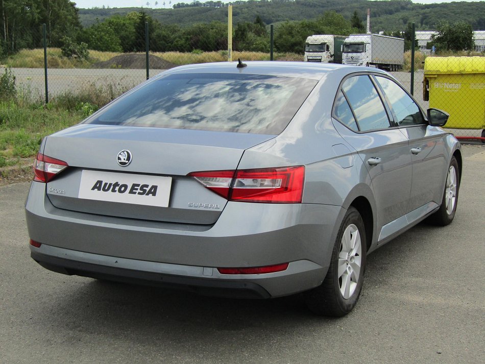 Škoda Superb III 2.0 TDi Active