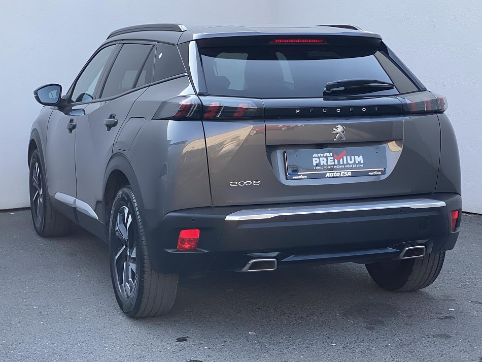 Peugeot 2008 1.2PT Allure