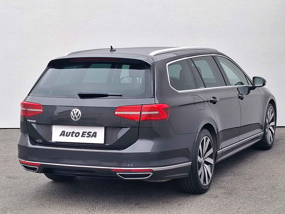 Volkswagen Passat 1.5TSi Highline