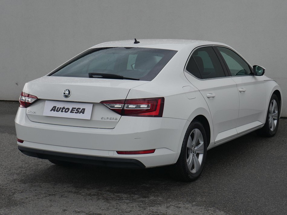 Škoda Superb III 2.0 TDi Ambition
