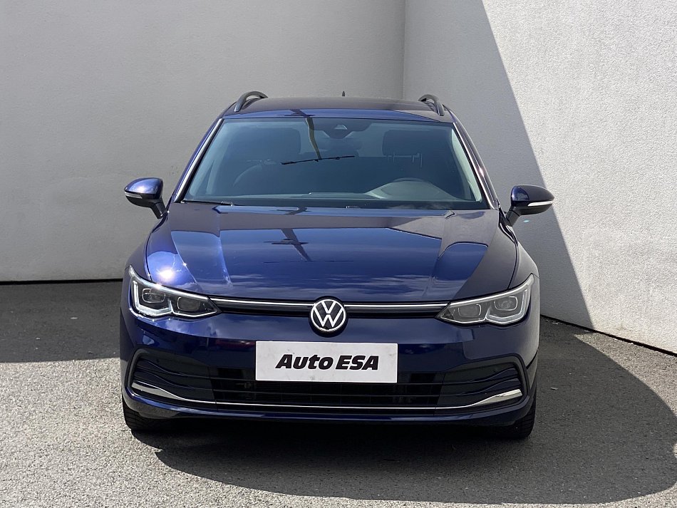 Volkswagen Golf 1.5 eTSI Style