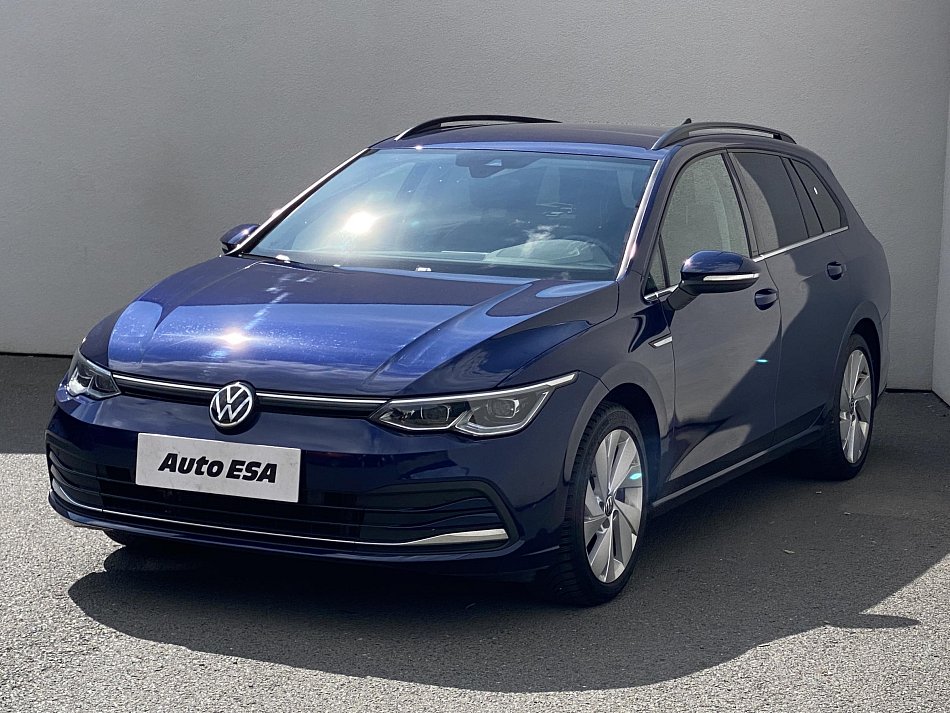 Volkswagen Golf 1.5 eTSI Style