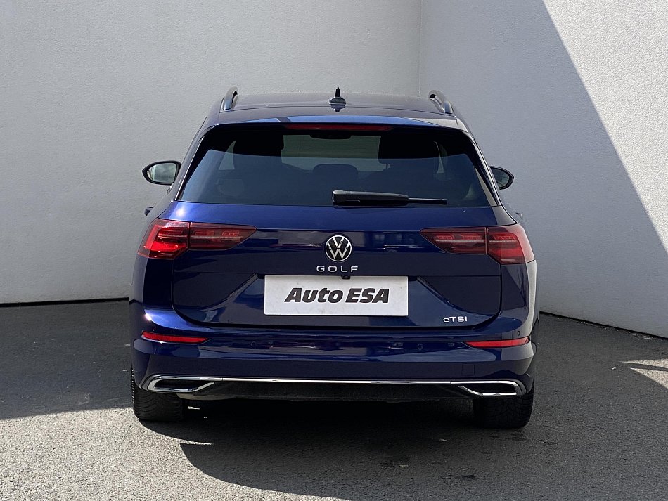 Volkswagen Golf 1.5 eTSI Style