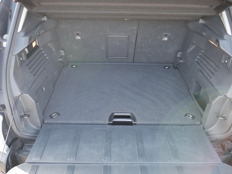 Peugeot 3008 2.0 HDi Premium