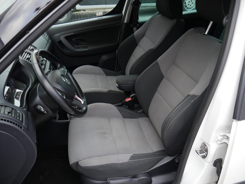 Škoda Roomster 1.4 16V Ambition