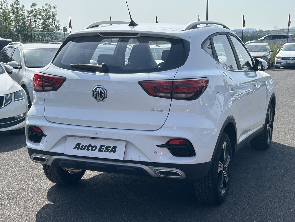 MG ZS 1.5 VTi 