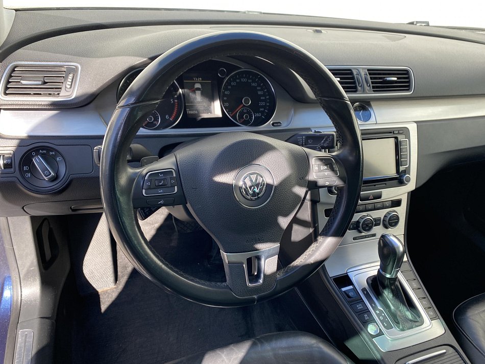 Volkswagen Passat 2.0 TDi Highline