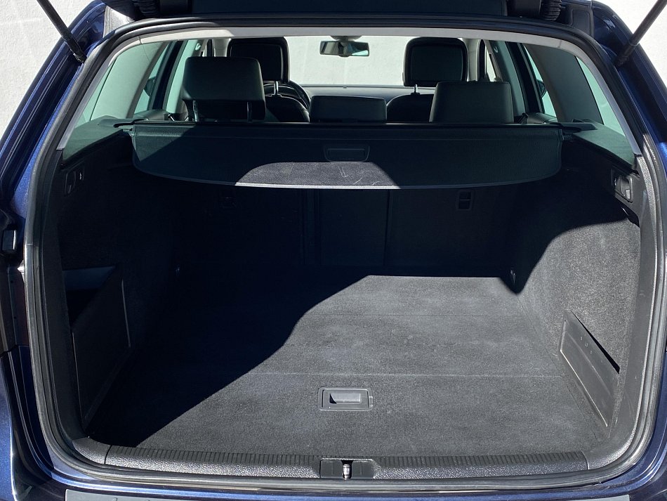 Volkswagen Passat 2.0 TDi Highline