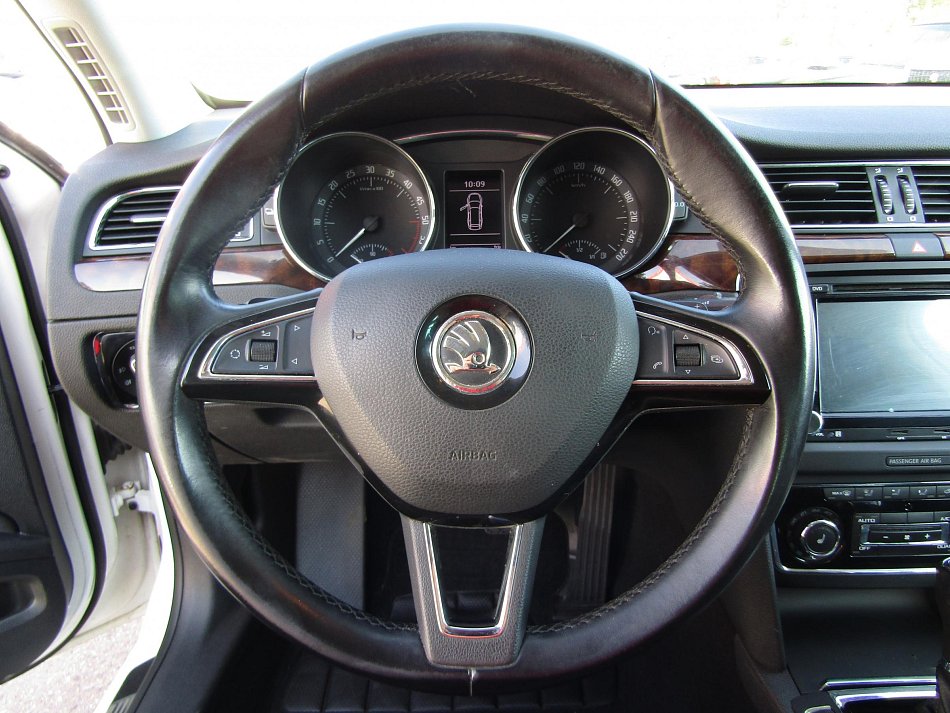 Škoda Superb II 2.0TDi Elegance