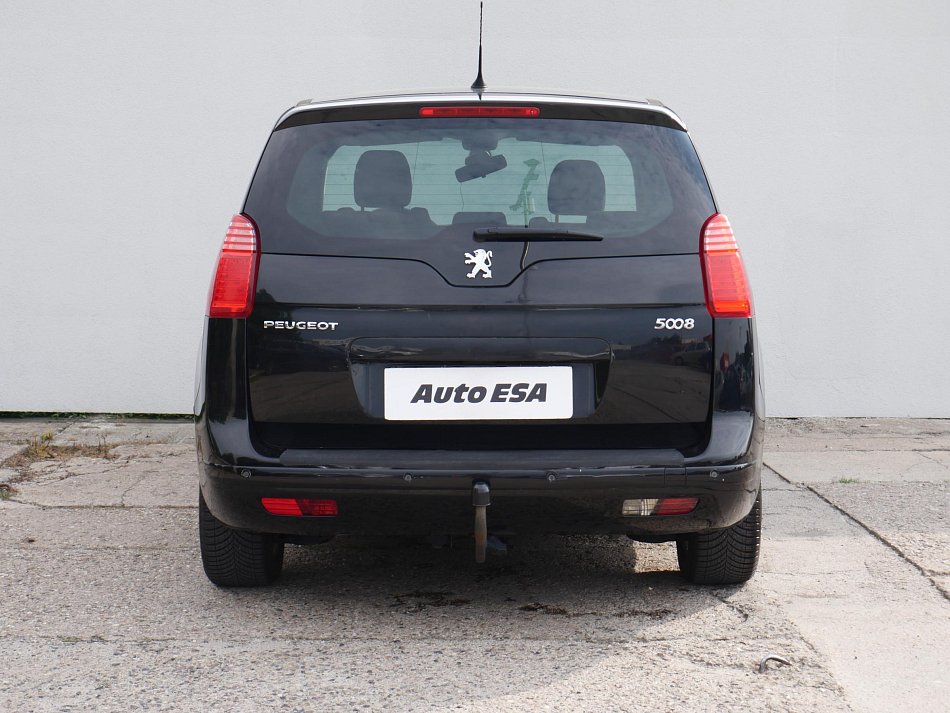 Peugeot 5008 2.0 HDi 
