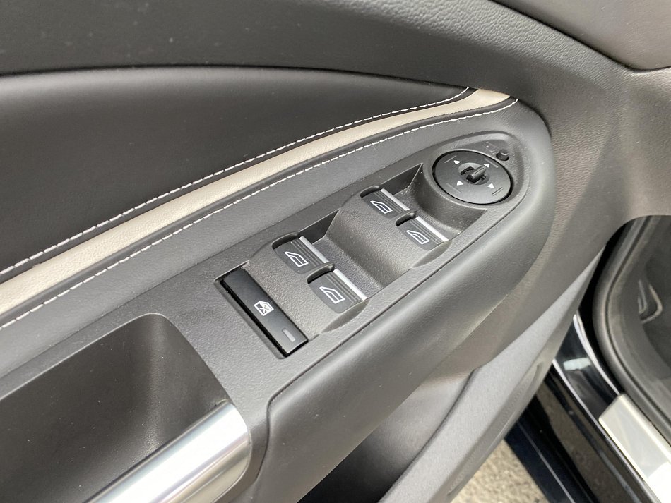 Ford Kuga 1.5 EB Vignale